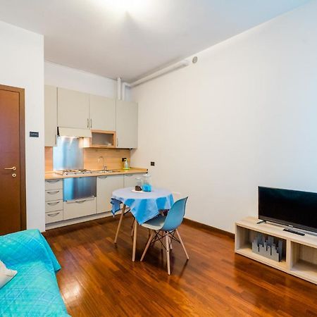 P&P Atmosfera Apartment Bergamo Bagian luar foto