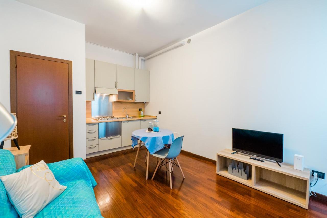 P&P Atmosfera Apartment Bergamo Bagian luar foto